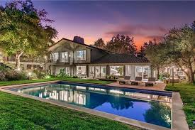 joe rogan's house